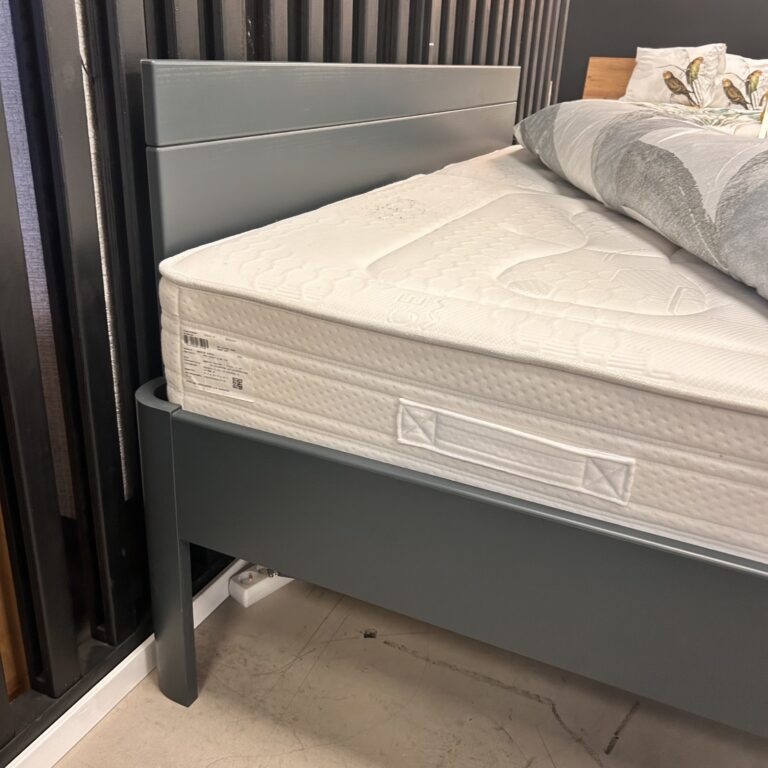 Houten ledikant 180×210 45% Korting