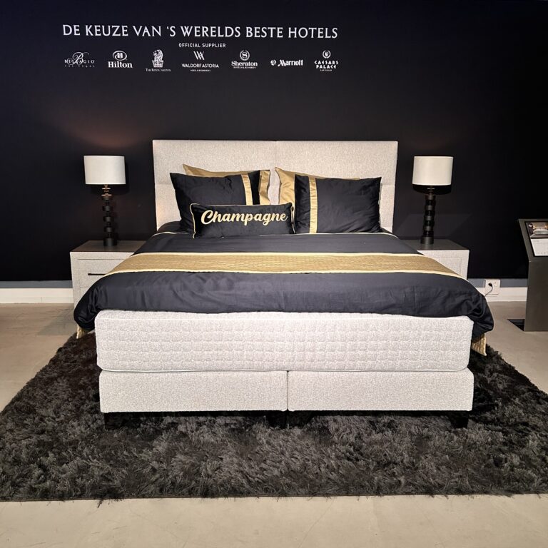 Serta Showmodel Lounge 180×210 30% Korting