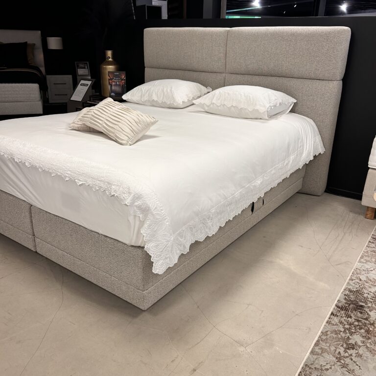 Pullman Showmodel New York 180×210 35% Korting